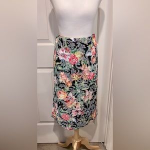 New York and Company Floral Print Skirt
